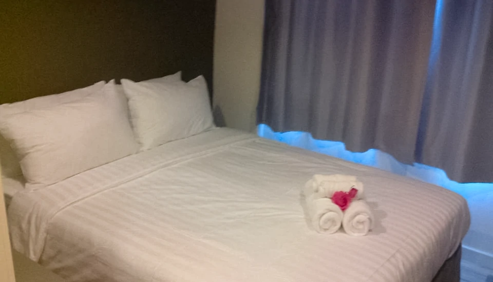 هتل نانترا پلوئنشیت بانکوک